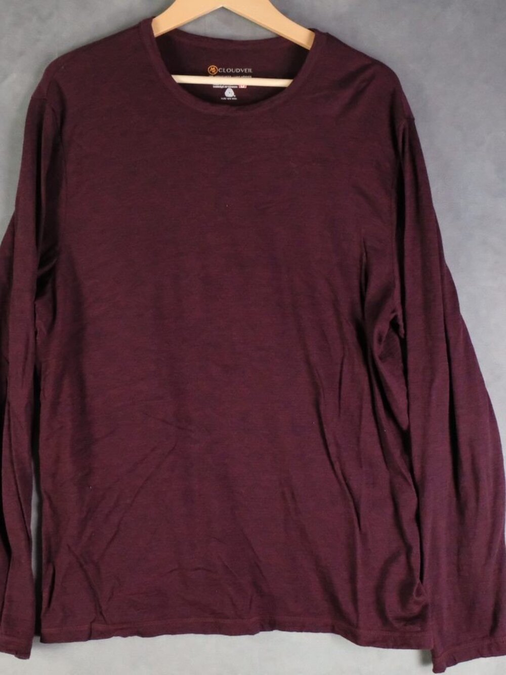 Cloudveil Merino Wool Long Sleeve Crew Neck Shirt Large Burgundy Base Layer